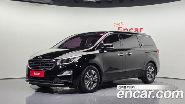 Kia Carnival 11-Seater Prestige — пробег 96 251 км — фото 1 из 5