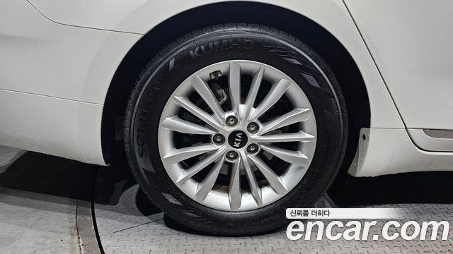 Kia K7 из Кореи Encar