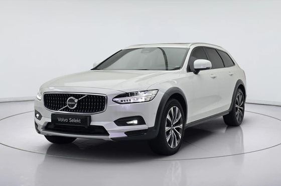 Volvo V90 B5 Ultra AWD — пробег 10 315 км — фото 1 из 5