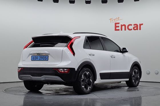 Kia Niro Air — пробег 25 701 км — фото 2 из 5