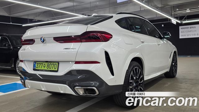 BMW X6 xDrive40i M Sport — пробег 19 353 км — фото 2 из 5