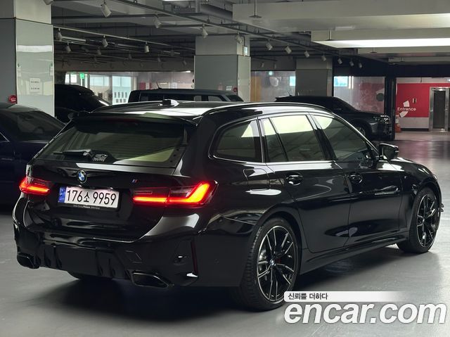 BMW 3-Series M340i xDrive Touring Pro — пробег 24 809 км — фото 2 из 5