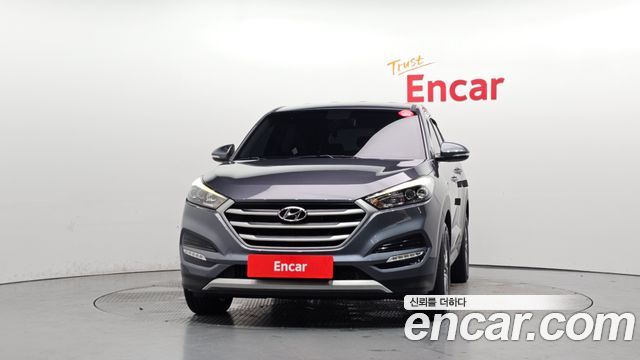 Hyundai Tucson Diesel 2.0 2WD Smart — пробег 28 692 км — фото 3 из 5