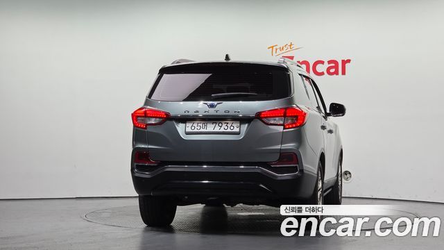 Ssangyong Rexton из Кореи Encar