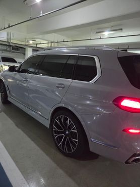 BMW X7 xDrive 40d M Sport 6STR — пробег 121 200 км — фото 3 из 5