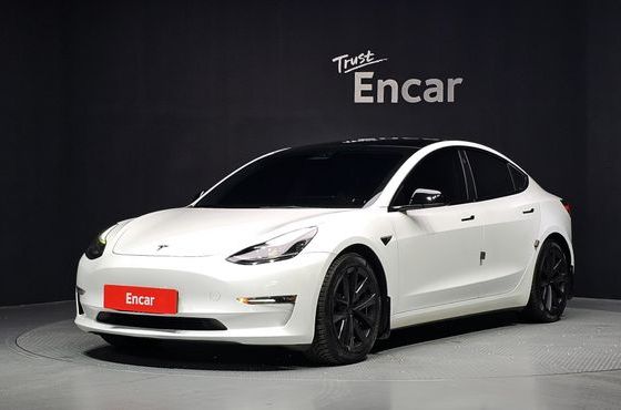 Tesla Model 3 Long Range AWD — пробег 64 605 км — фото 1 из 5