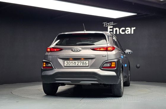 Hyundai Kona Diesel 1.6 2WD Smart — пробег 107 247 км — фото 4 из 5