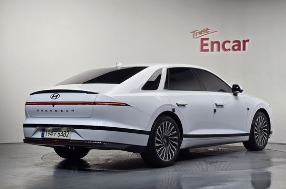 Hyundai Grandeur Calligraphy — пробег 41 107 км — фото 2 из 5