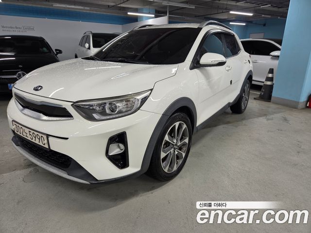 Kia Stonic из Кореи Encar