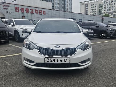 Kia K3 Trendy — пробег 212 638 км — фото 3 из 5