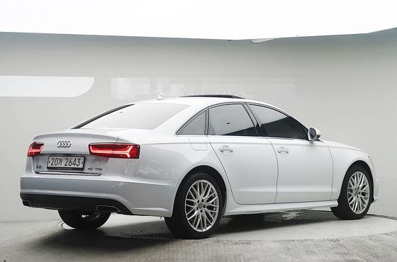 Audi A6 40 TFSI Premium C7 — пробег 74 945 км — фото 4 из 5