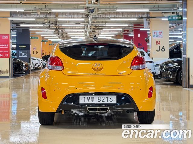 Hyundai Veloster PYL — пробег 21 270 км — фото 4 из 5