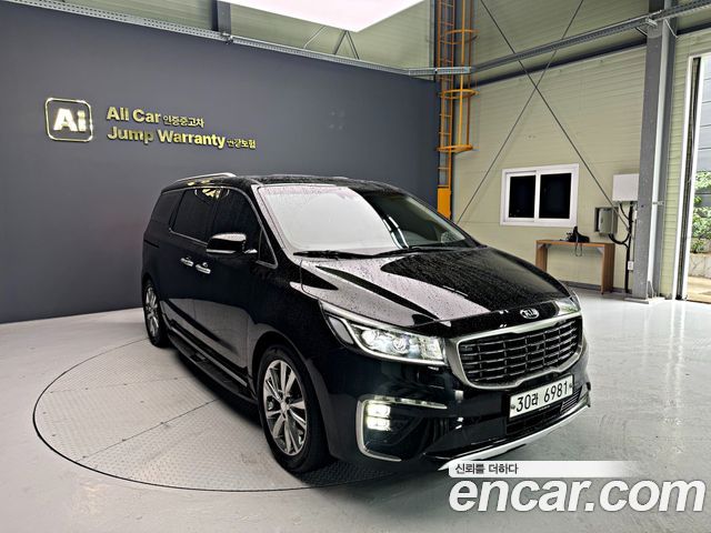 Kia Carnival из Кореи Encar