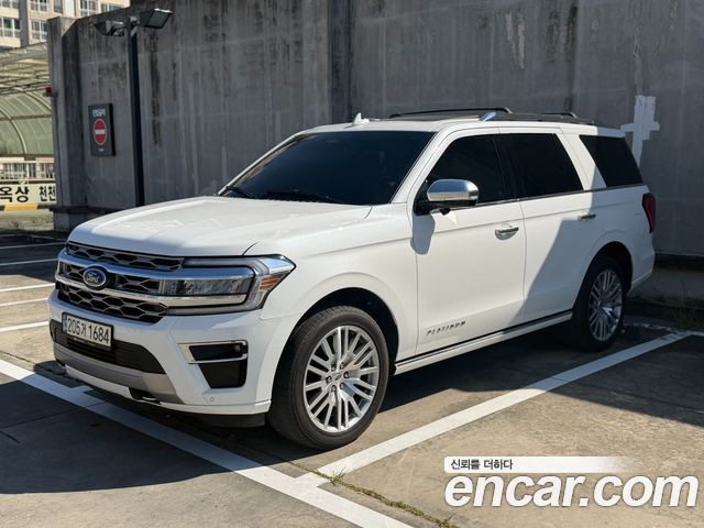 Ford Expedition Platinum 4WD 7Seater — пробег 37 970 км — фото 1 из 5