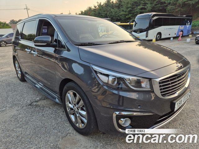 Kia Carnival из Кореи Encar