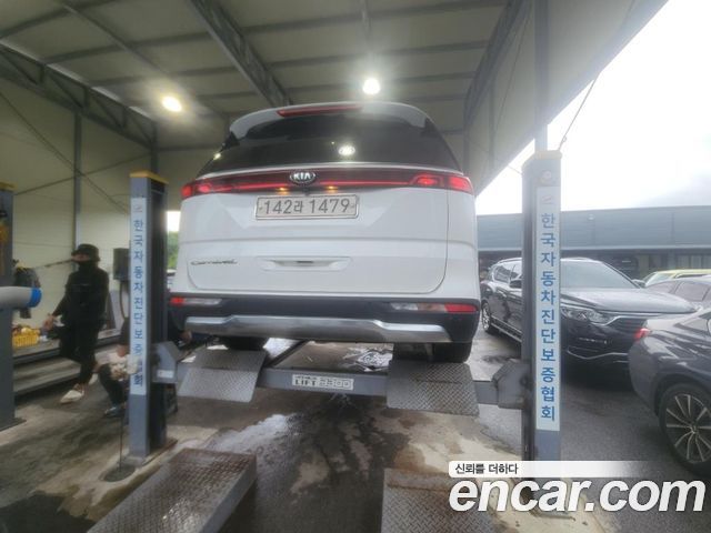 Kia Carnival из Кореи Encar