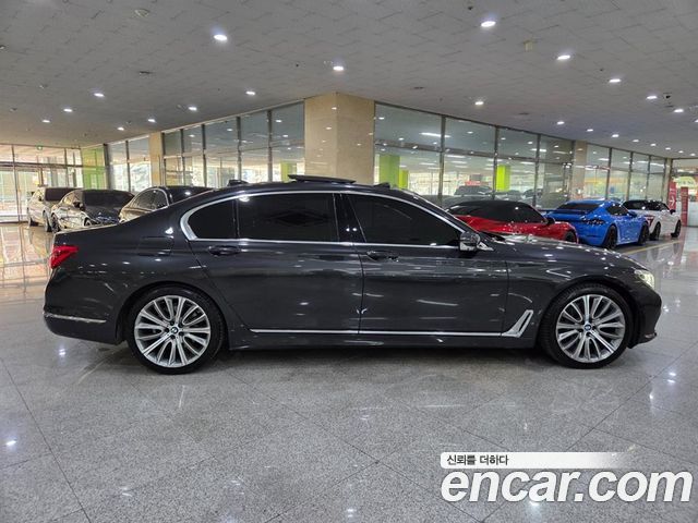 BMW 7-Series 750Li xDrive Prestige — пробег 143 809 км — фото 5 из 5