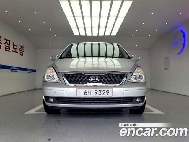 Kia Carnival New Carnival Limousine President — пробег 249 000 км — фото 1 из 5