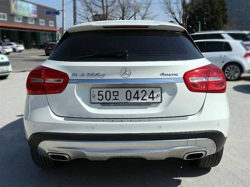 Mercedes-Benz GLA-Class GLA200 d 4MATIC — пробег 44 829 км — фото 4 из 5