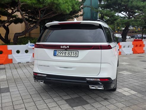 Kia Carnival Diesel 9-Seater Signature — пробег 244 038 км — фото 4 из 5