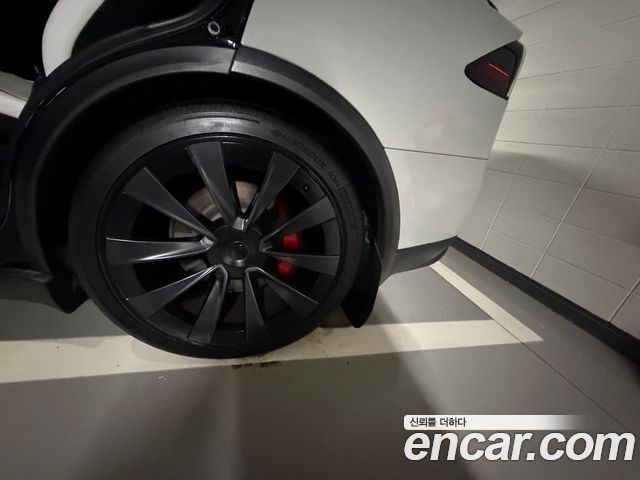 Tesla Model X Plaid — пробег 46 900 км — фото 5 из 5