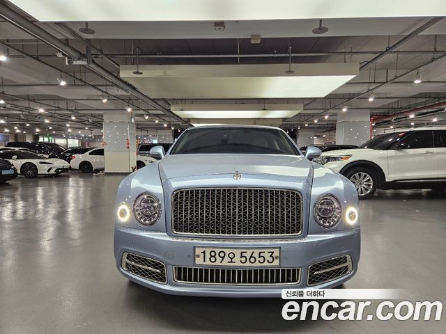 Bentley Mulsanne 6.8 — пробег 64 500 км — фото 1 из 5