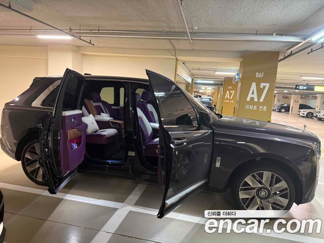 Rolls-Royce Cullinan 6.7 V12 — пробег 12 000 км — фото 4 из 5
