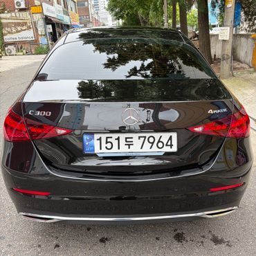 Mercedes-Benz C-Class C300 4MATIC Avantgarde — пробег 16 000 км — фото 3 из 5