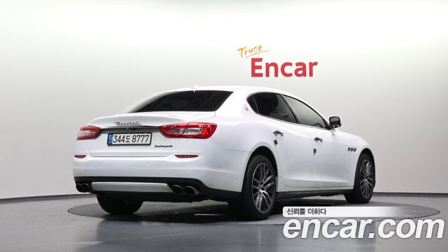 Maserati Quattroporte из Кореи Encar