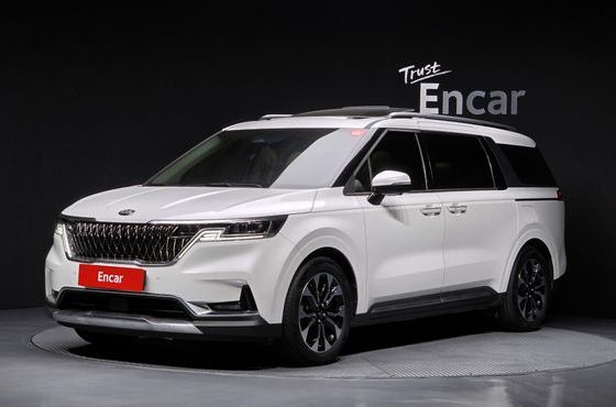 Kia Carnival Diesel 9-Seater Signature — пробег 53 480 км — фото 1 из 5