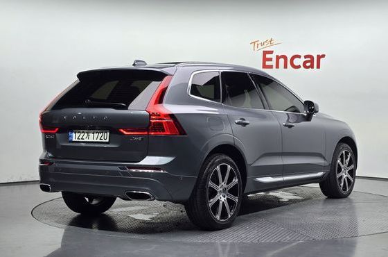 Volvo XC60 D5 Inscription — пробег 114 637 км — фото 2 из 5