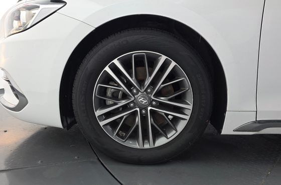 Hyundai Grandeur 2.4 Premium — пробег 93 282 км — фото 5 из 5