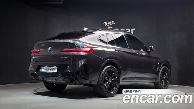 BMW X4 xDrive20i M Sport Pro Special Edition — пробег 19 878 км — фото 2 из 5