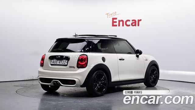 Mini Cooper Standard Third Generation — пробег 77 952 км — фото 2 из 5