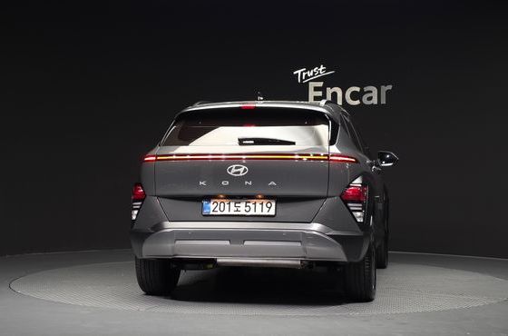 Hyundai Kona Inspiration — пробег 7 446 км — фото 4 из 5
