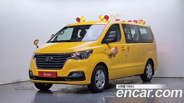 Hyundai Starex School Bus LPi — пробег 87 250 км — фото 1 из 5