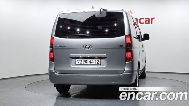 Hyundai Starex Wagon 11-Seater Smart — пробег 88 334 км — фото 4 из 5