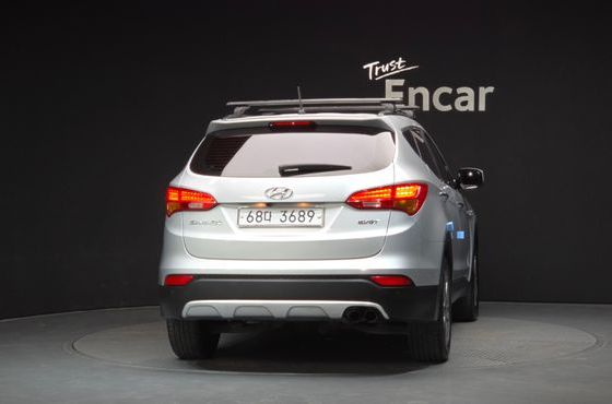 Hyundai Santafe Diesel(e-VGT) 2.0 2WD Premium — пробег 163 857 км — фото 4 из 5