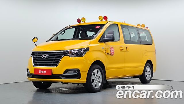 Hyundai Starex 4WD School Bus — пробег 79 690 км — фото 1 из 5