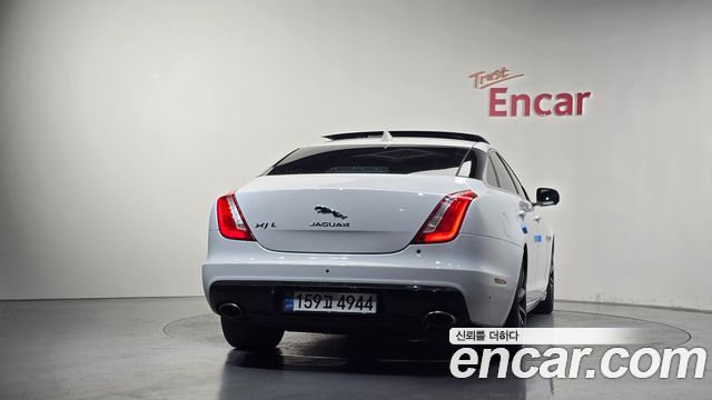 Jaguar XJ 3.0D Premium Luxury LWB X351 — пробег 116 546 км — фото 4 из 5