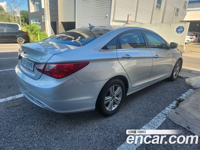 Hyundai Sonata LPI Smart — пробег 236 561 км — фото 4 из 5