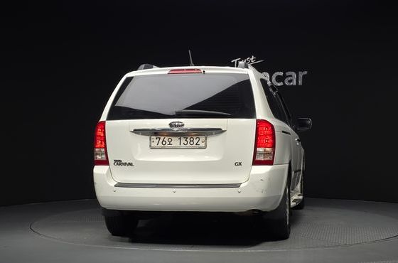 Kia Carnival Grand Carnival LPI GX Grand pack — пробег 234 379 км — фото 4 из 5