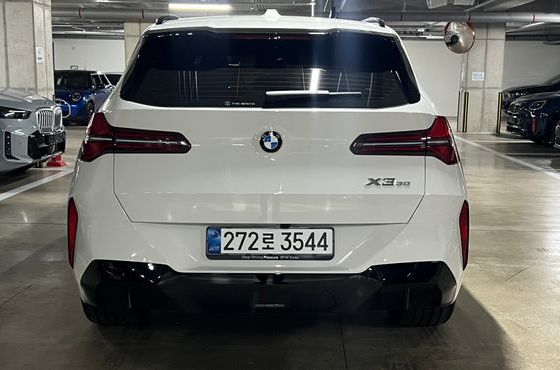BMW X3 xDrive 30 M Sport Pro — пробег 2 678 км — фото 3 из 5
