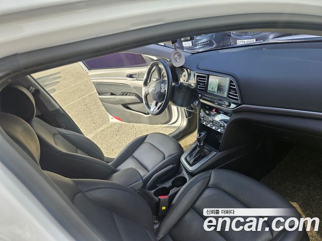 Hyundai AVANTE 1.6 LPi Smart — пробег 107 844 км — фото 4 из 5