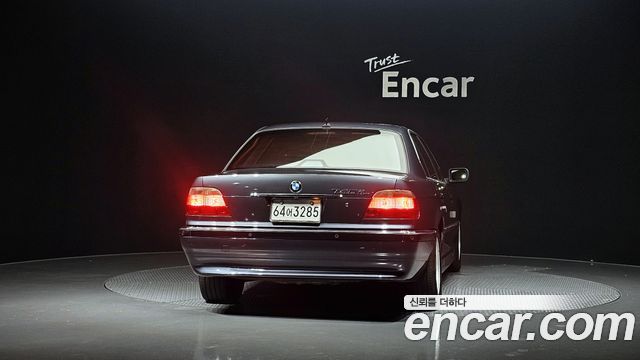 BMW 7-Series из Кореи Encar
