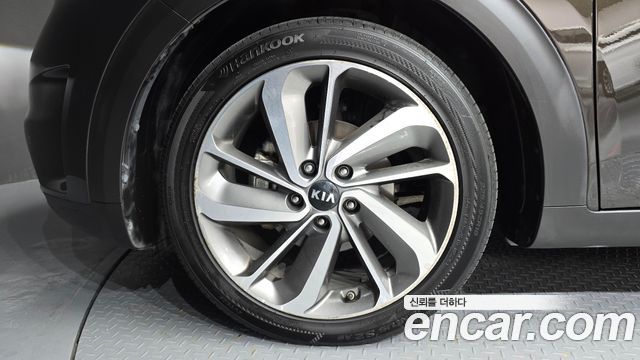 Kia Niro Noblesse — пробег 153 136 км — фото 5 из 5