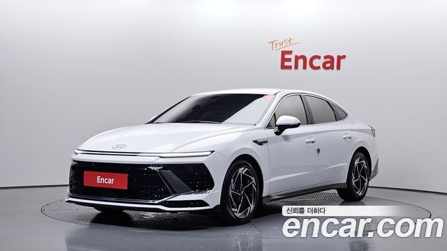 Hyundai Sonata 2.0 Exclusive — пробег 22 819 км — фото 1 из 5