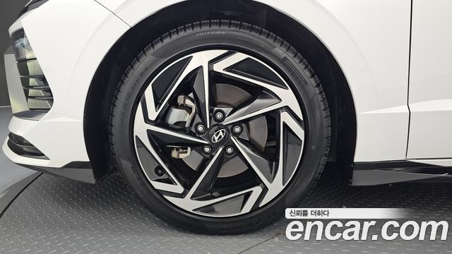 Hyundai Sonata 2.0 Exclusive — пробег 22 819 км — фото 5 из 5