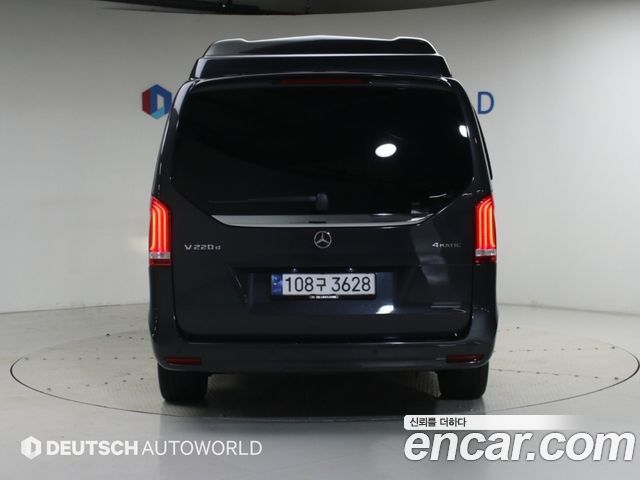 Mercedes-Benz V-Class из Кореи Encar