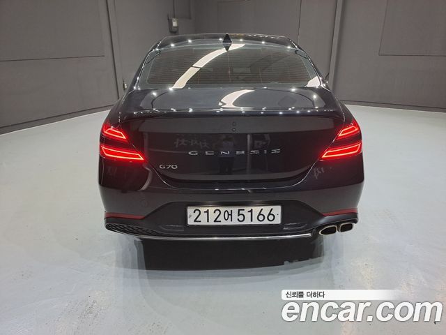 Genesis G70 Gasoline 2.0T 2WD — пробег 177 000 км — фото 3 из 5